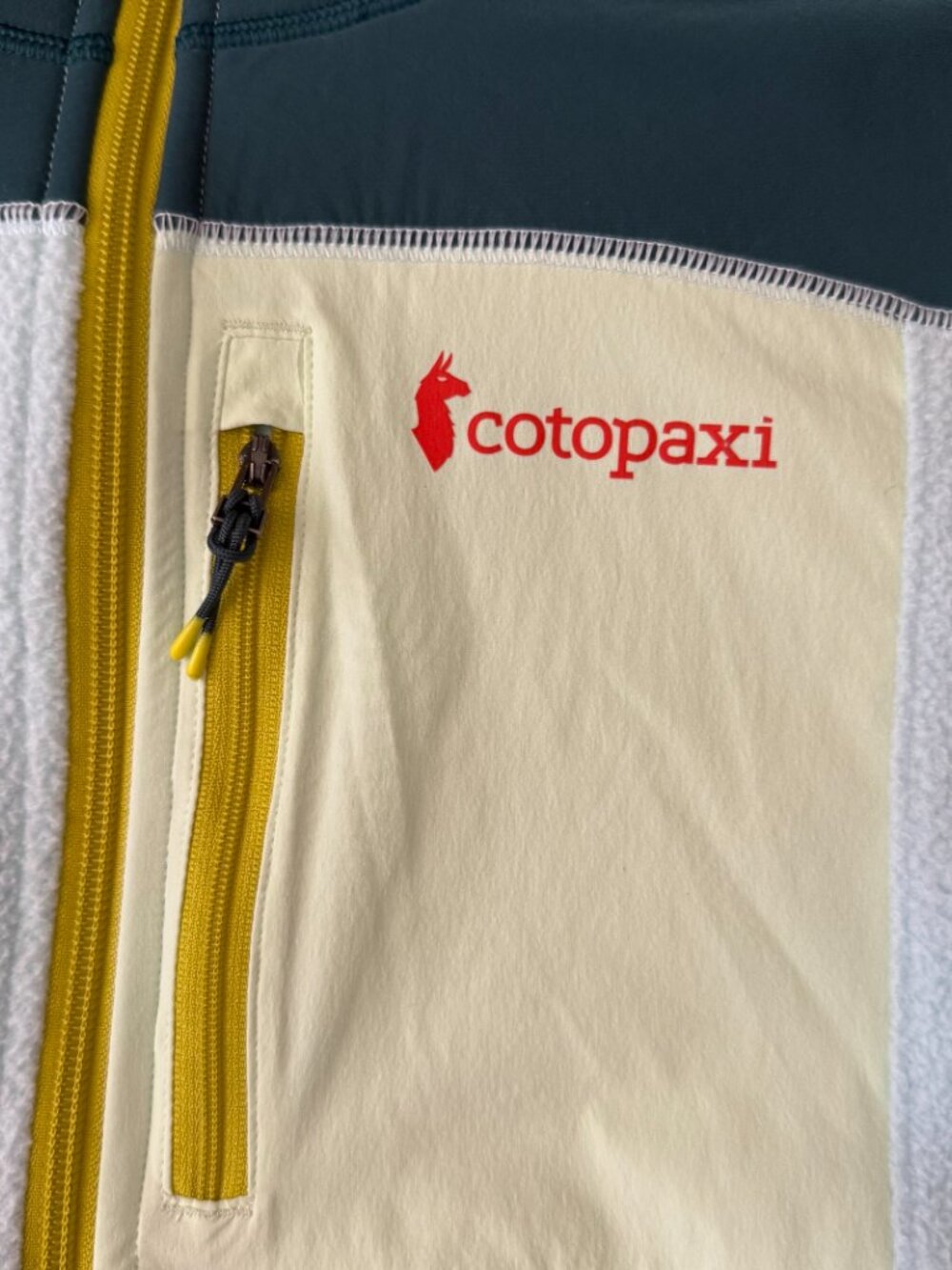 Cotopaxi Abrazo Hooded Full-Zip Fleece Jacket - Picture 2 of 5